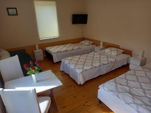 Rooms Noclegi Bytyn Exterior photo